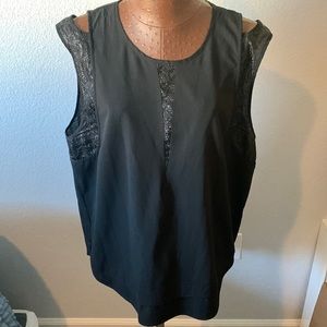 Simply Vera Wang Tank❄️